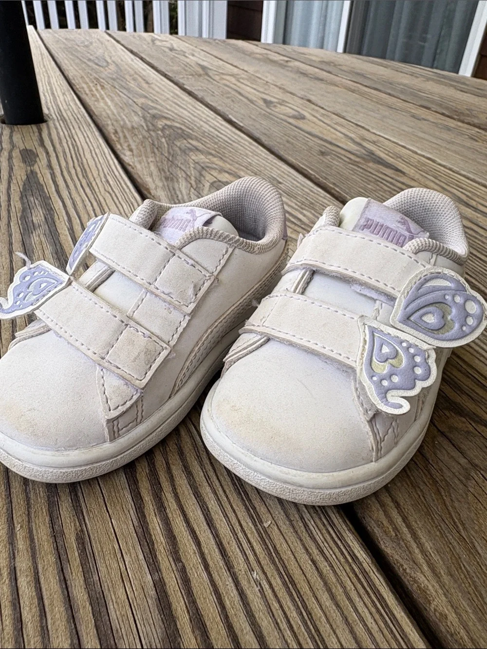 Puma Kids White & Lavender Butterfly Velcro Sneakers, 5